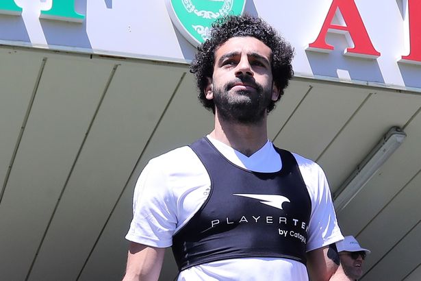 Trận đấu Ai Cập - Uruguay vắng bóng Salah