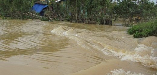 Mơ thấy mình đang ở trong một trận lũ dữ dội