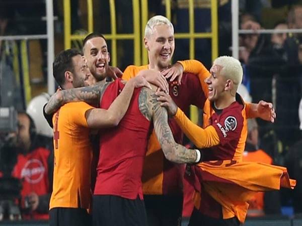 Soi kèo Châu Á Olimpija vs Galatasaray (2h00 ngày 9/8)